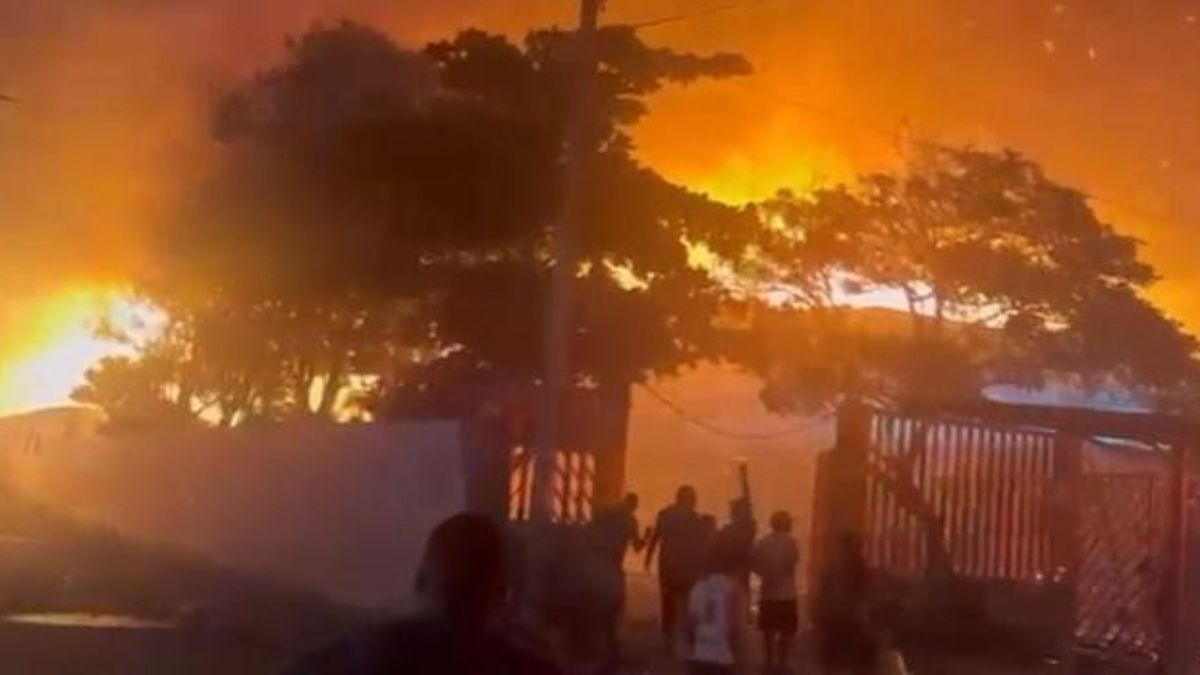 Incendio de restaurantes en Las Flores