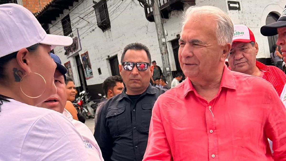 Rodrigo Villalba, gobernador del Huila