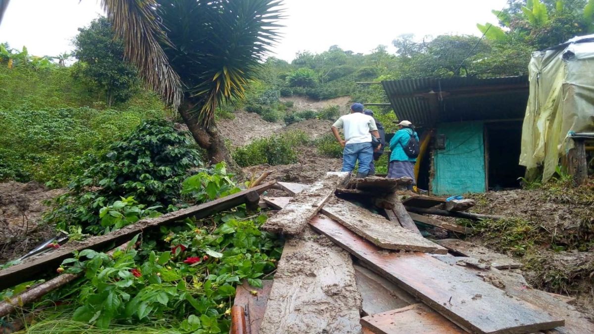 Deslizamientos por lluvias en el Tolima