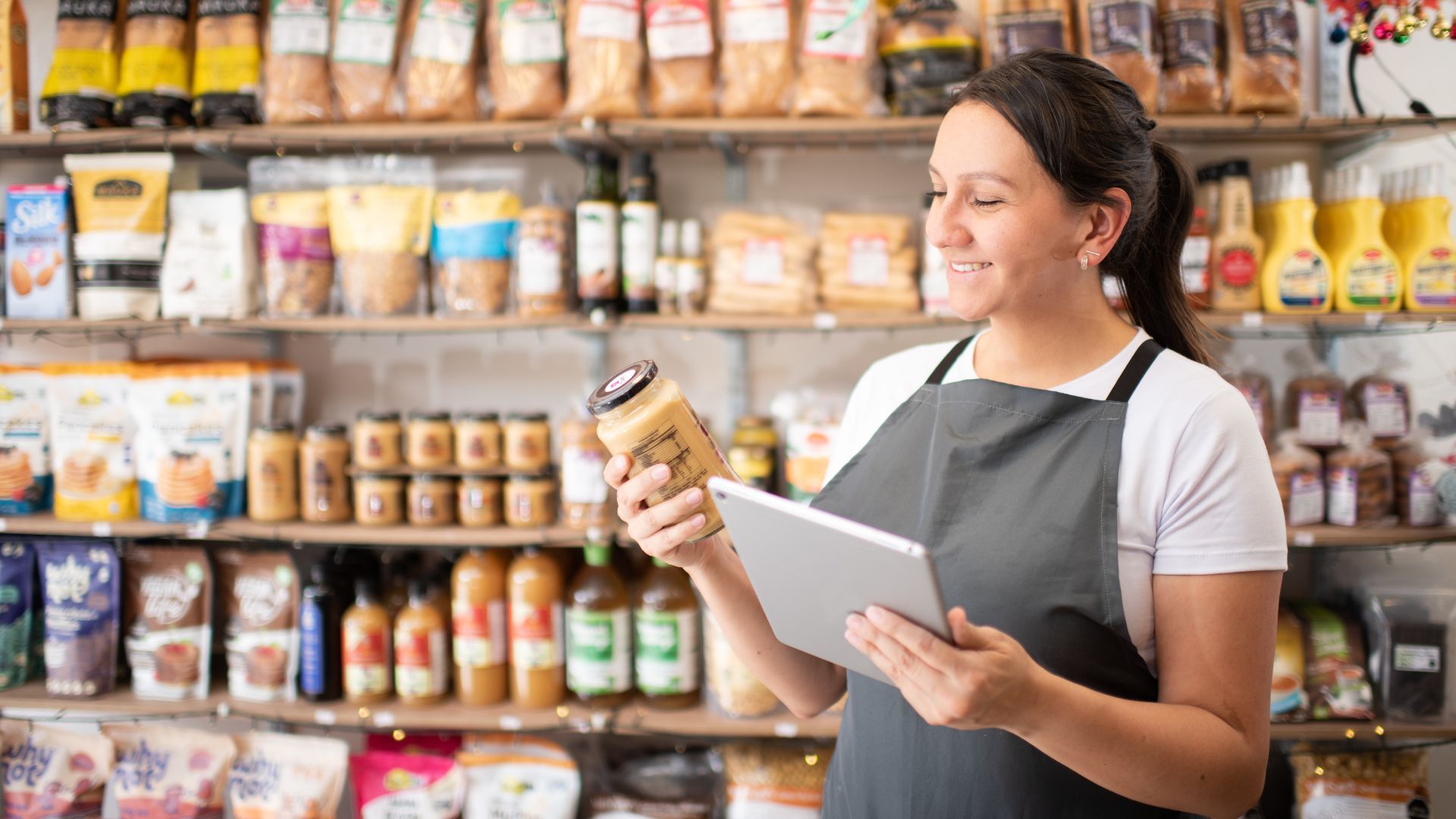 La edad ahora mueve negocios: Bogotá lanza clúster para emprendedores
