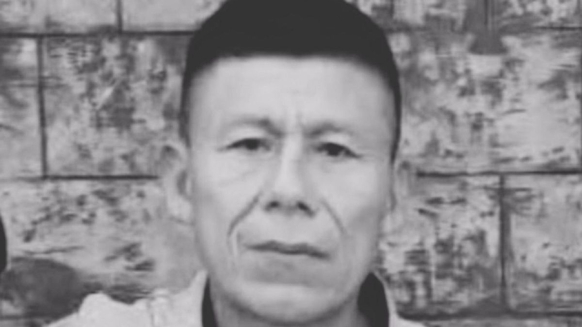 El líder había sido retenido por tres hombres que lo interceptaron en una vía.