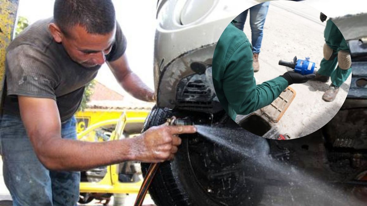 Hombre lavando un carro y técnico de la Empresa de Acueducto y Alcantarillado de Bogotá