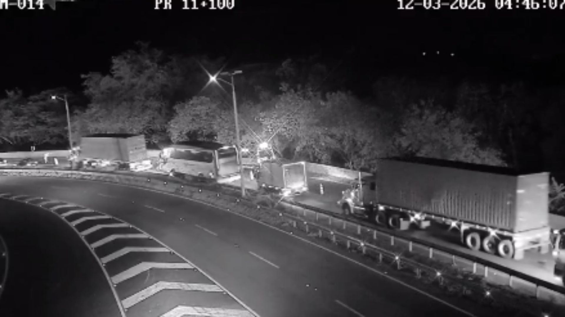 Vía Bogotá-Girardot