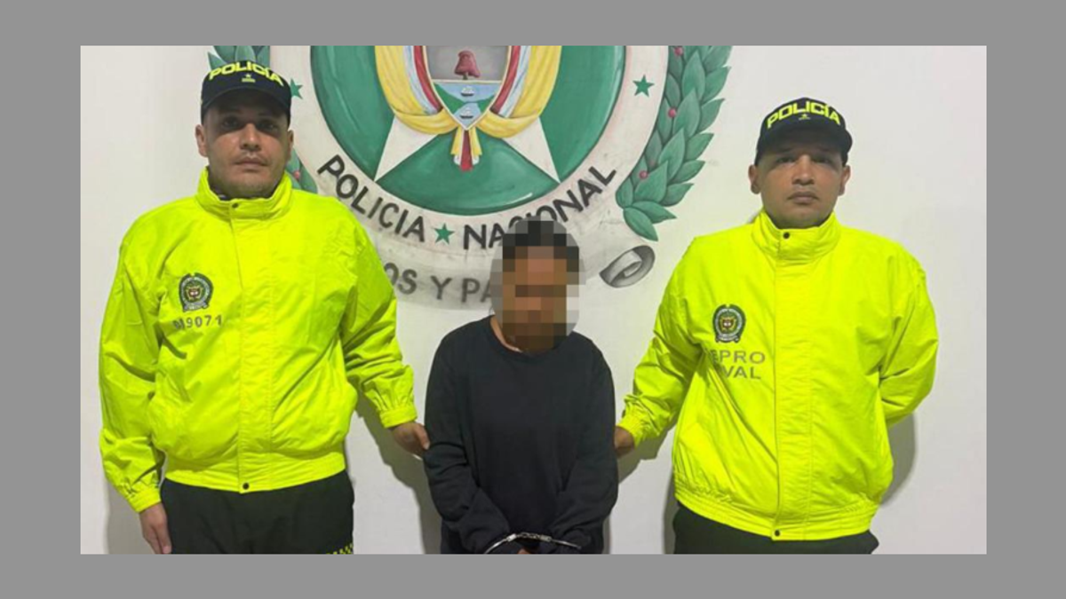 Aberrante: Grababa y difundía imágenes de contenido sexual de su hija de 12 años en Medellín