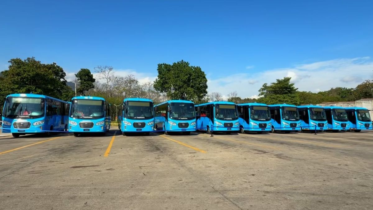 Nuevos buses de Transpiedecuesta