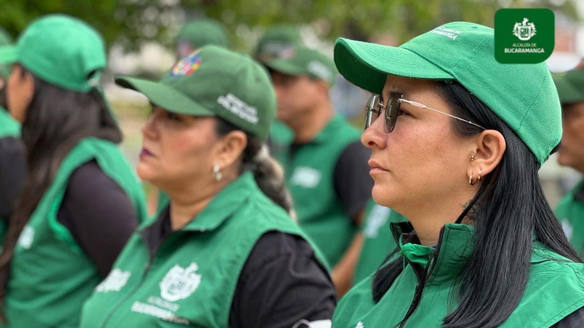 Guardianes del parque en Bucaramanga