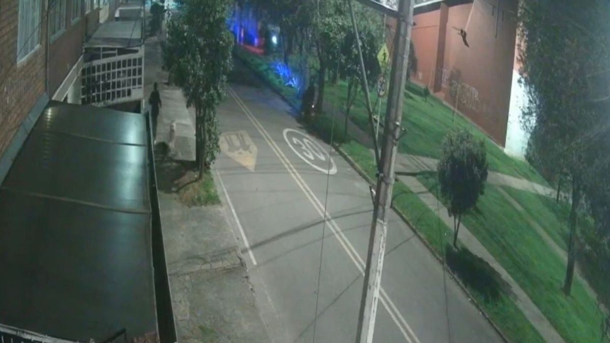 Frustran robo de camioneta de alta gama en Engativá: Dos capturados tras balacera con la Policía