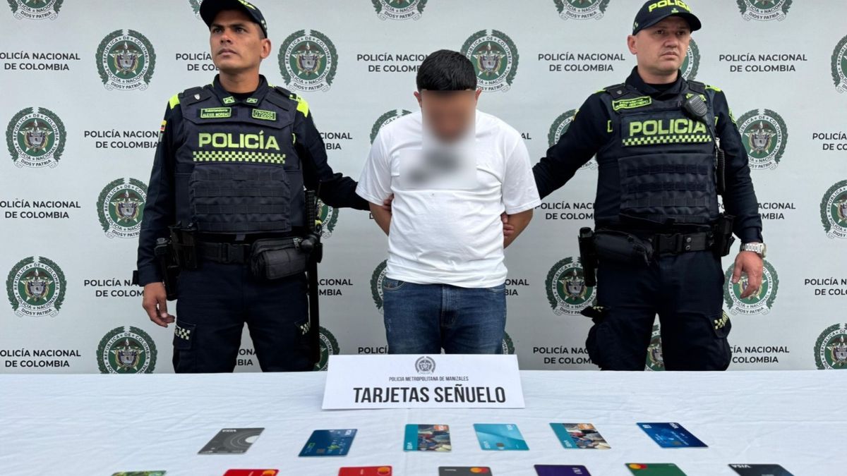 Estafador en cajeros automáticos