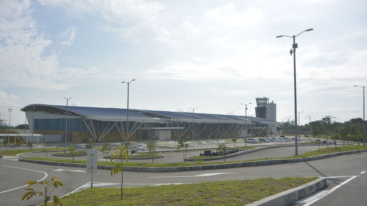 Aeropuerto Perales