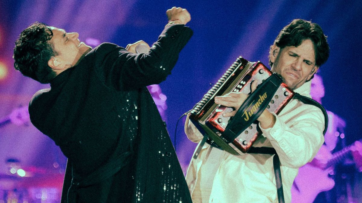 Silvestre Dangond y Juancho de la Espriella en concierto