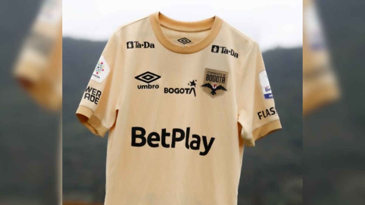 Camiseta dorada del Internacional de Bogotá