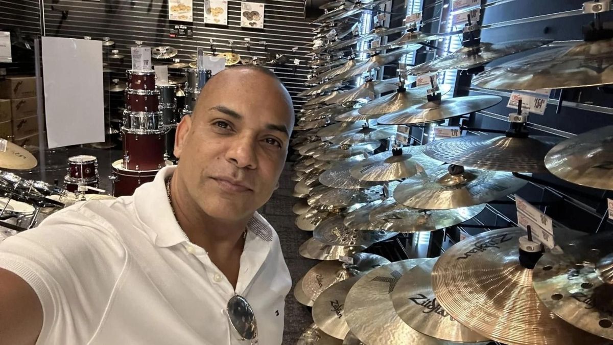 Luder Quiñones, timbalero de Willy García