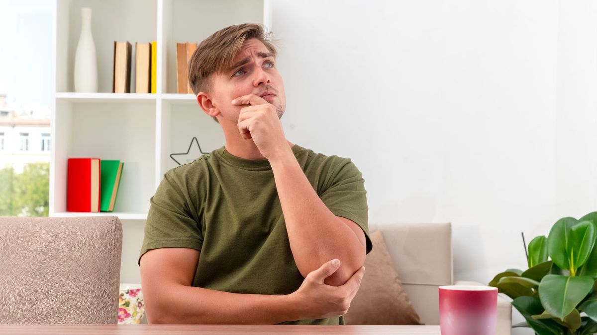 ¿Cómo la primera experiencia íntima afecta al hombre?