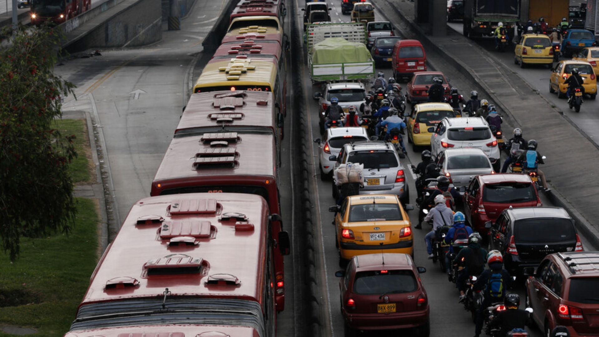 Pico y placa en Bogotá este puente festivo: lunes 23 de marzo, 2026