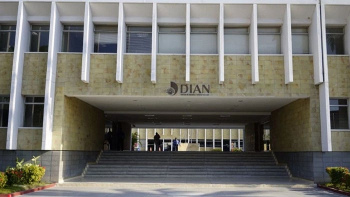 Instalaciones en el barrio Manga