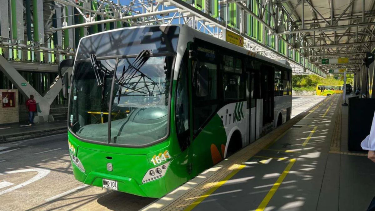 Bus dual de Metrolínea (2026)