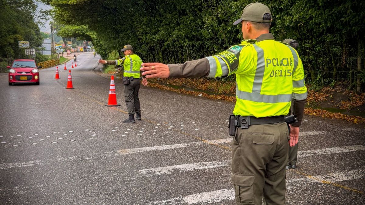 Policía en vías de Santander