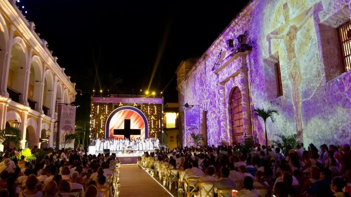 Cartagena inicia el Triduo Pascual con la tradicional peregrinación de los siete templos