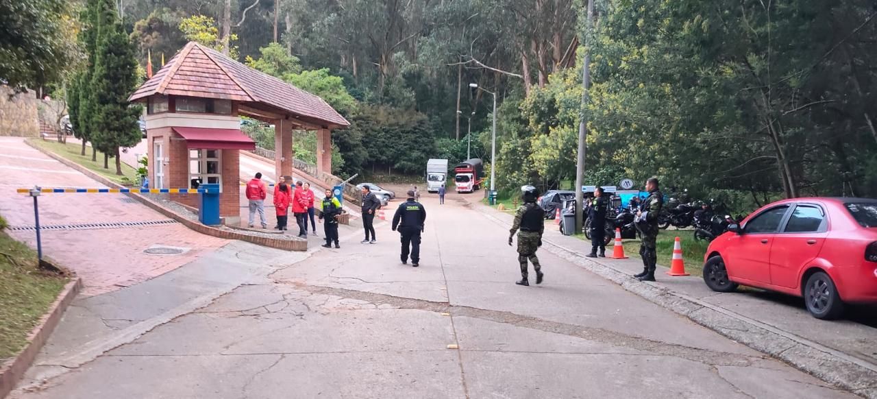 Fiesta techno suspendida