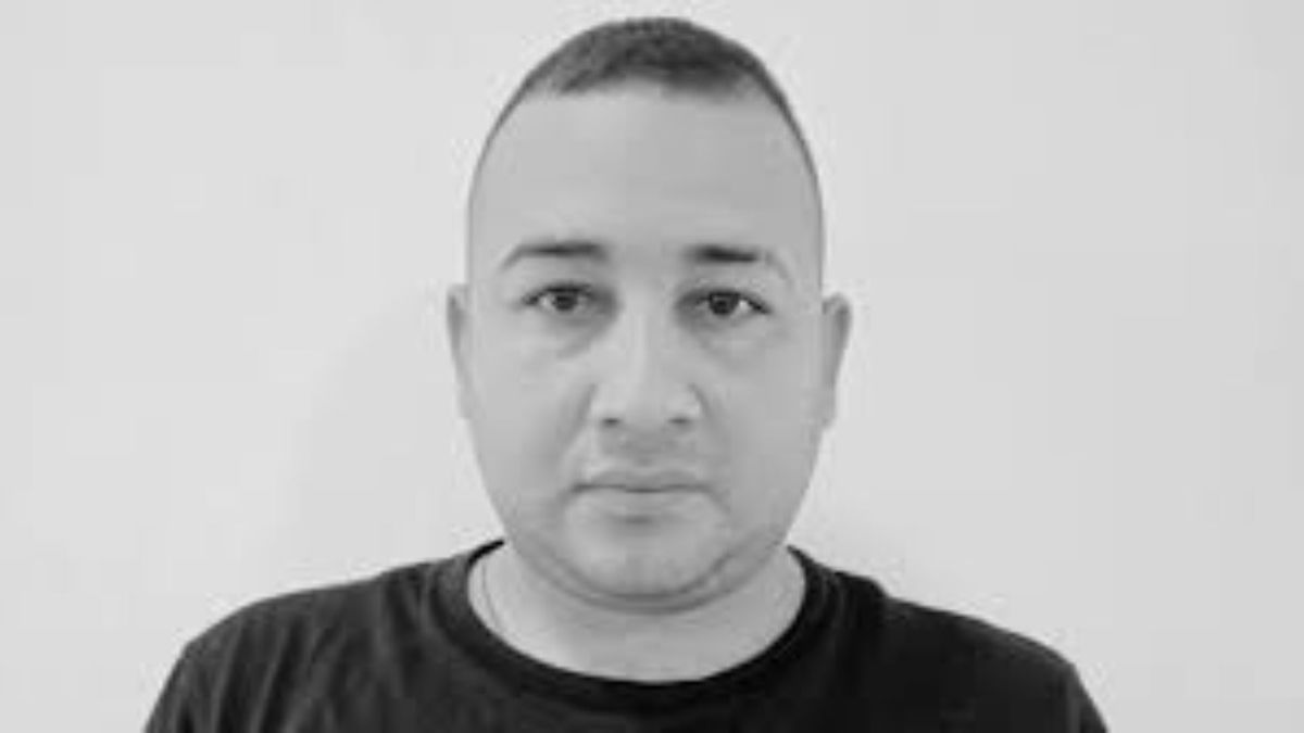 Se fugó y se enfrentó con la policía