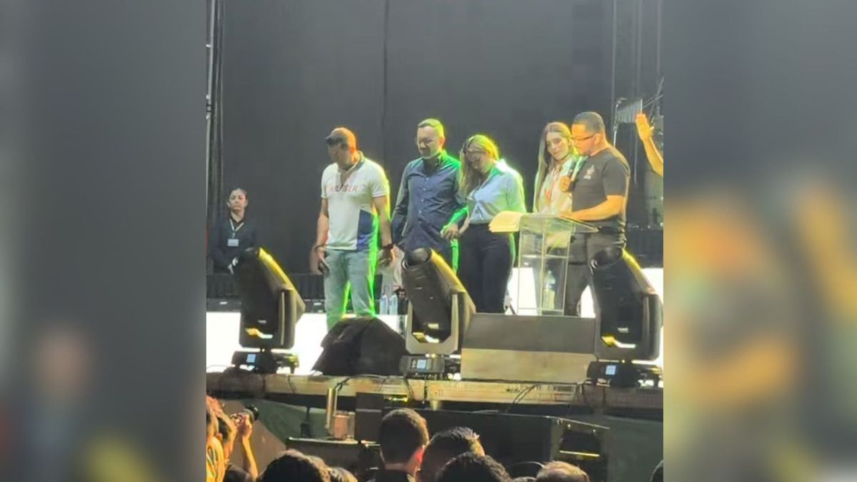 Piden a la Procuraduría evaluar suspensión de Cristian Portilla por presunto proselitismo en Bucaramanga