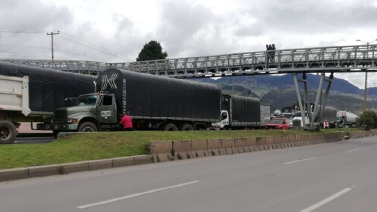 Vía al Llano cerrará 8 horas y joderá a los viajeros