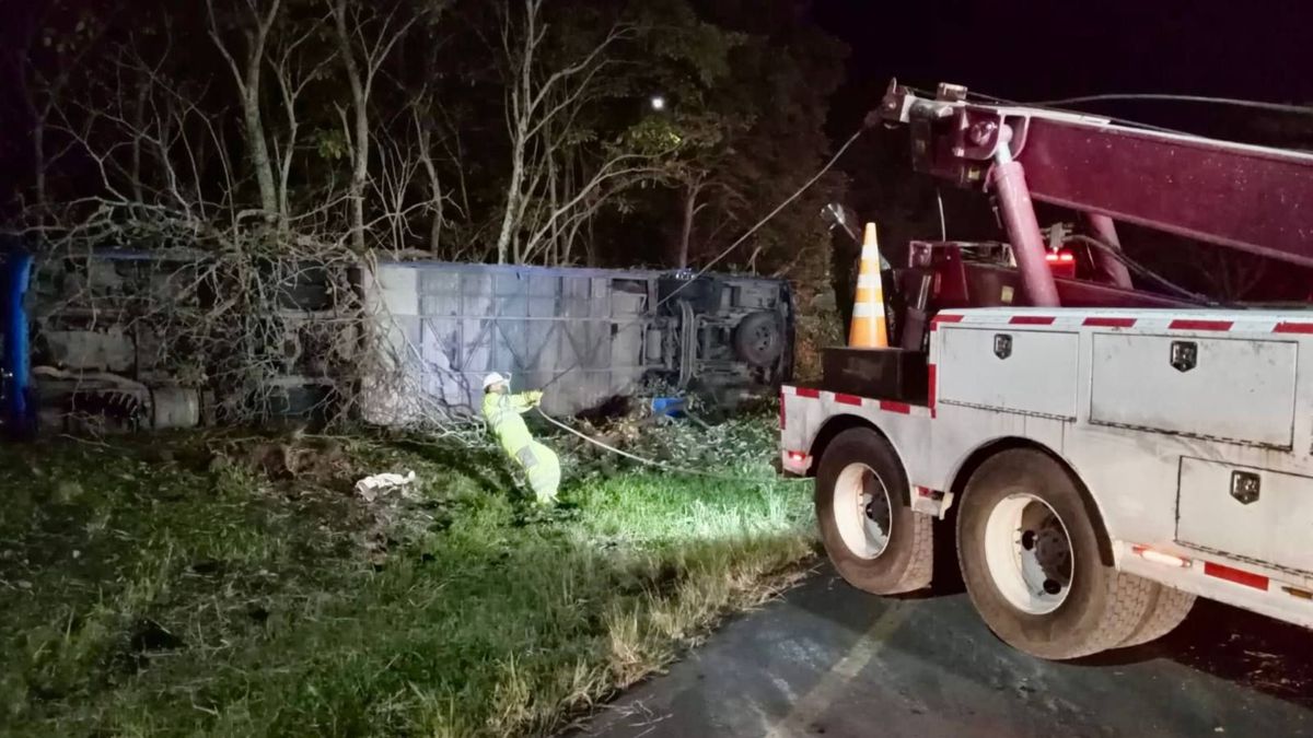 Accidente de bus intermunicipal en la vía Ibagué - Bogotá, abril de 2026