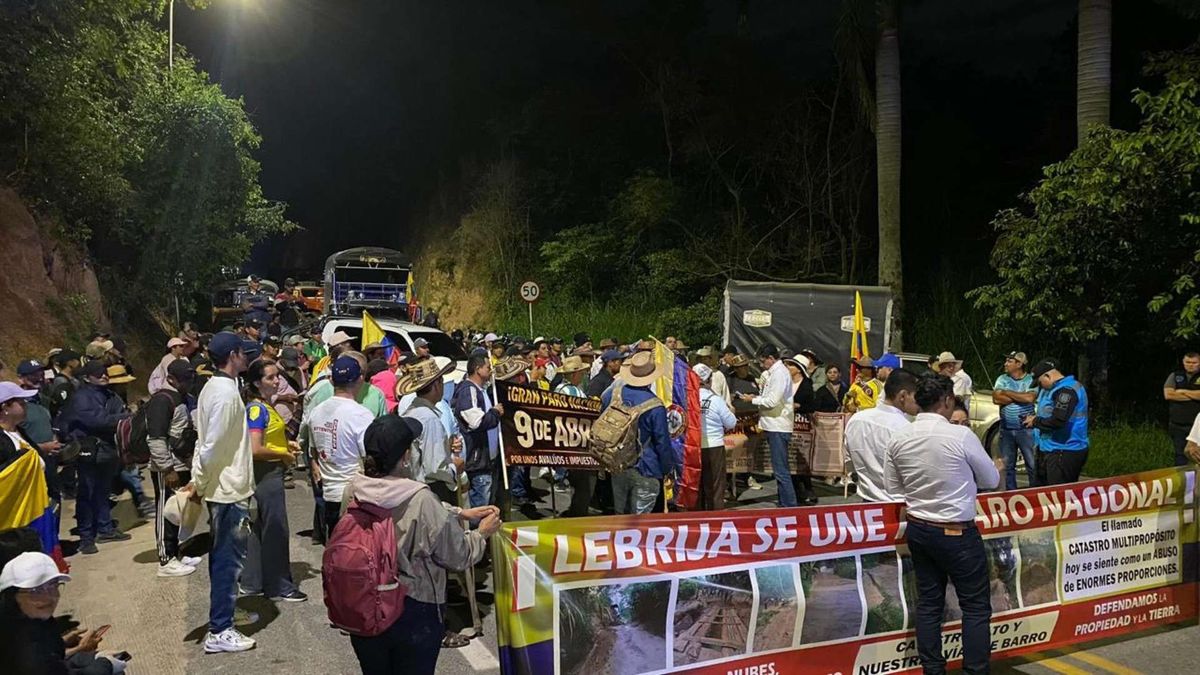 Bloqueos en Lebrija, Santander