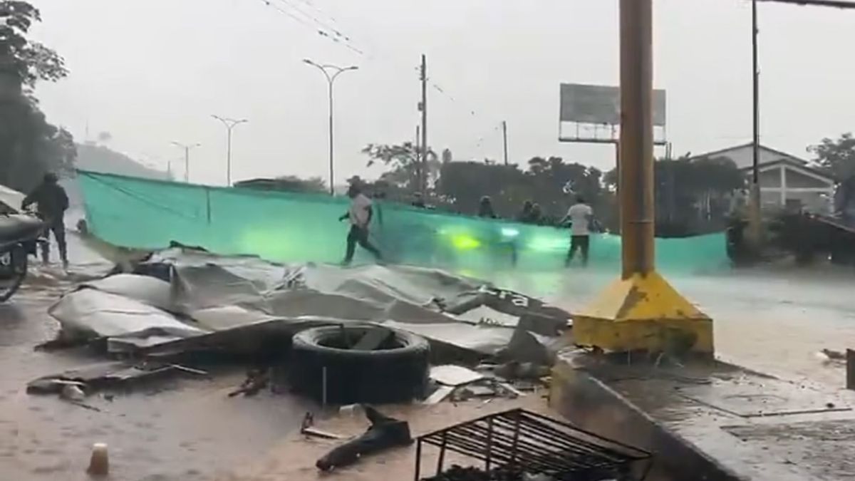 Bloqueo en Lebrija, Santander