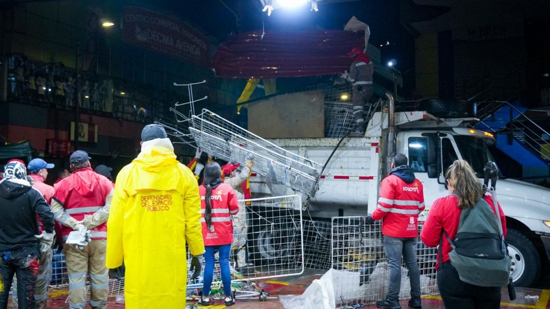 Operativo contra carros chimenea en Soacha