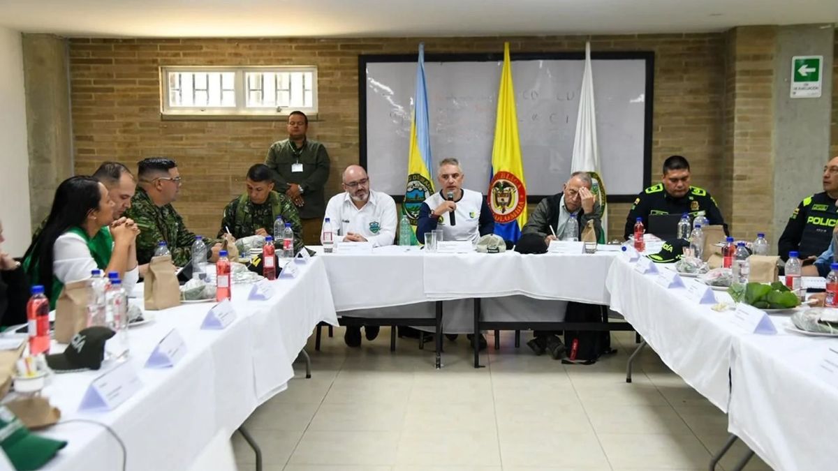 Gobernador Andrés Julián Rendón, en Consejo de Seguridad en Granada, oriente de Antioquia