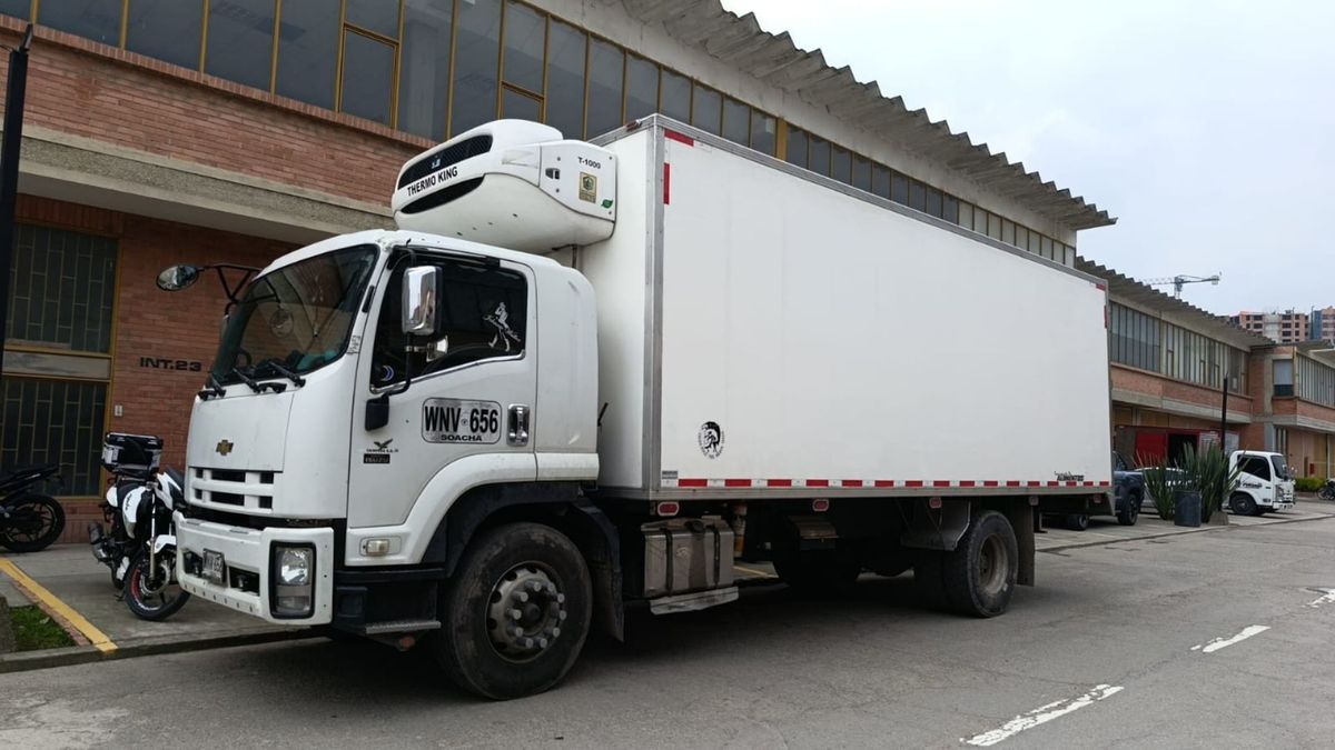 Furgón robado en Bosa Laureles