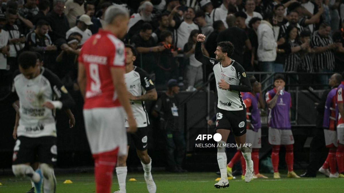 Corinthians vs Santa Fe, 15 de abril de 2026