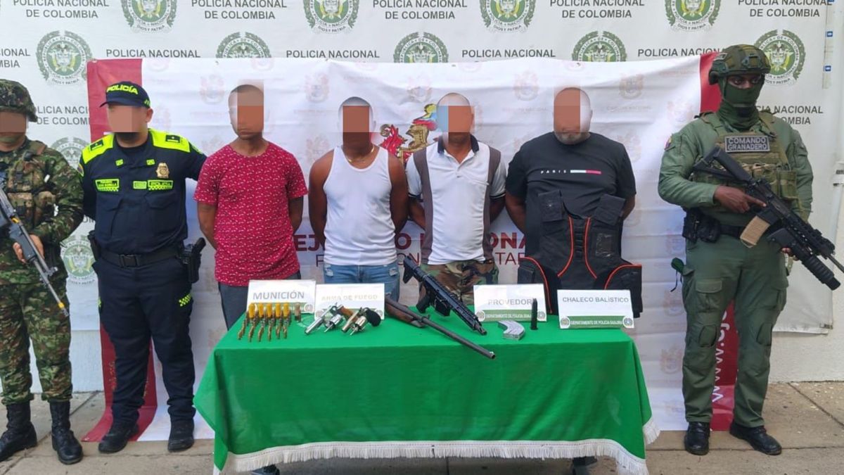 Los capturados pertenecerían al grupo ilegal los JJ