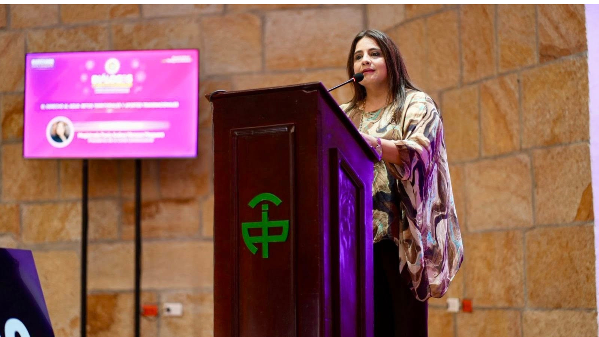 PAOLA ANDREA MENESES MOSQUERA PRESIDENTA DE LA CORTE CONSTITUCIONAL DE COLOMBIA