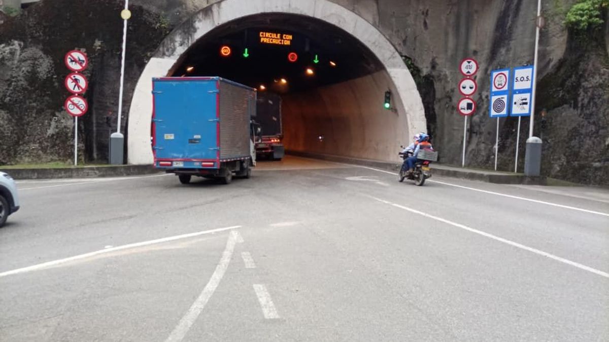 Túnel vía