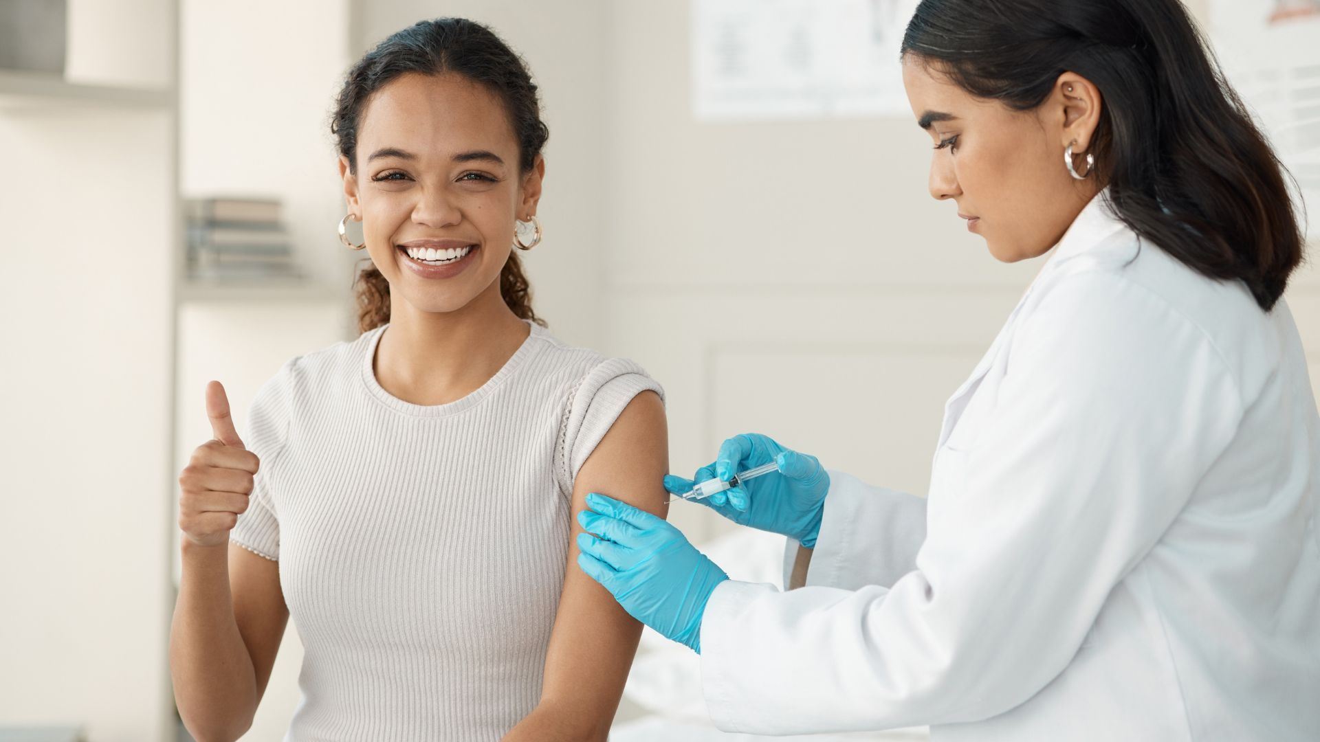 Vacunación en Colombia: alerta por dengue y enfermedades prevenibles