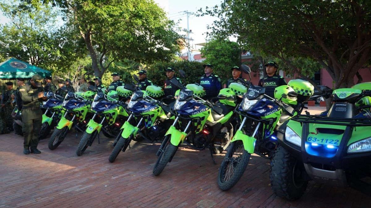 Policías de Santa Marta