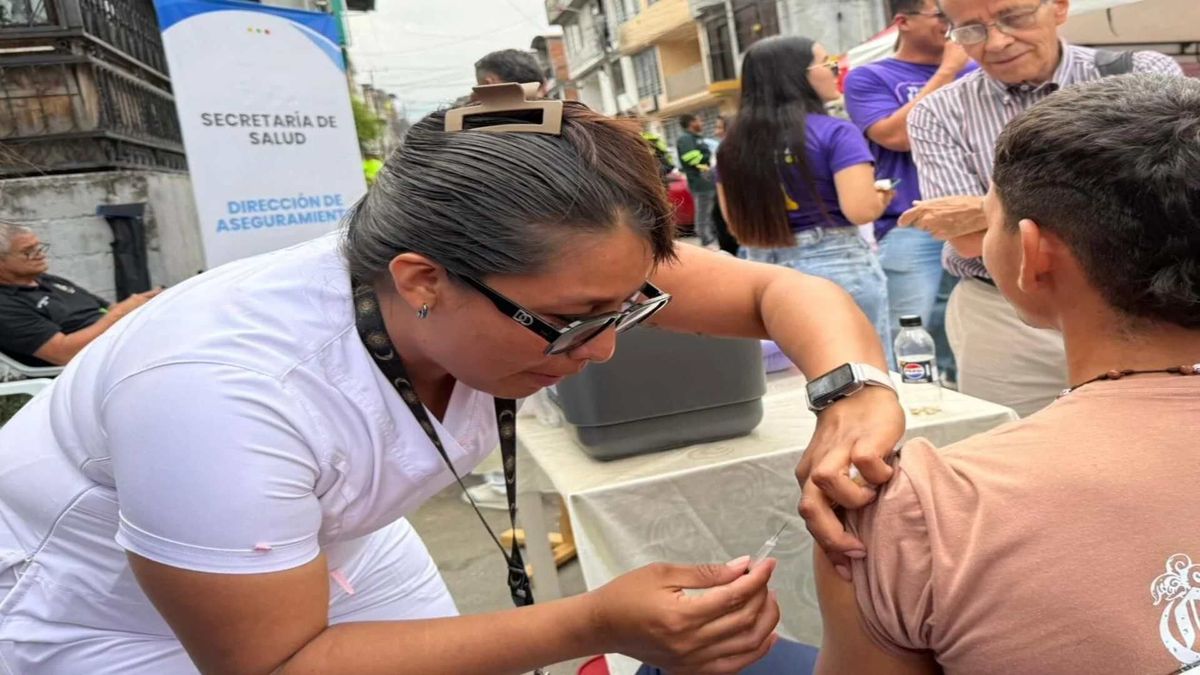Vacunación contra el dengue en Ibagué | Abril 2026