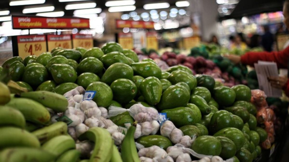 Corabastos 23 de abril alimentos que más bajaron hoy