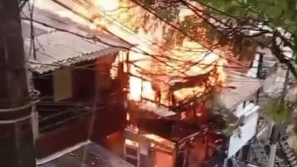 Incendio en el barrio Manrique de Medellín