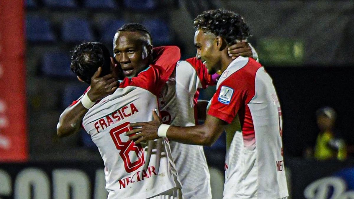 Hugo Rodallega celebrando su gol contra el Deportivo Pasto.
