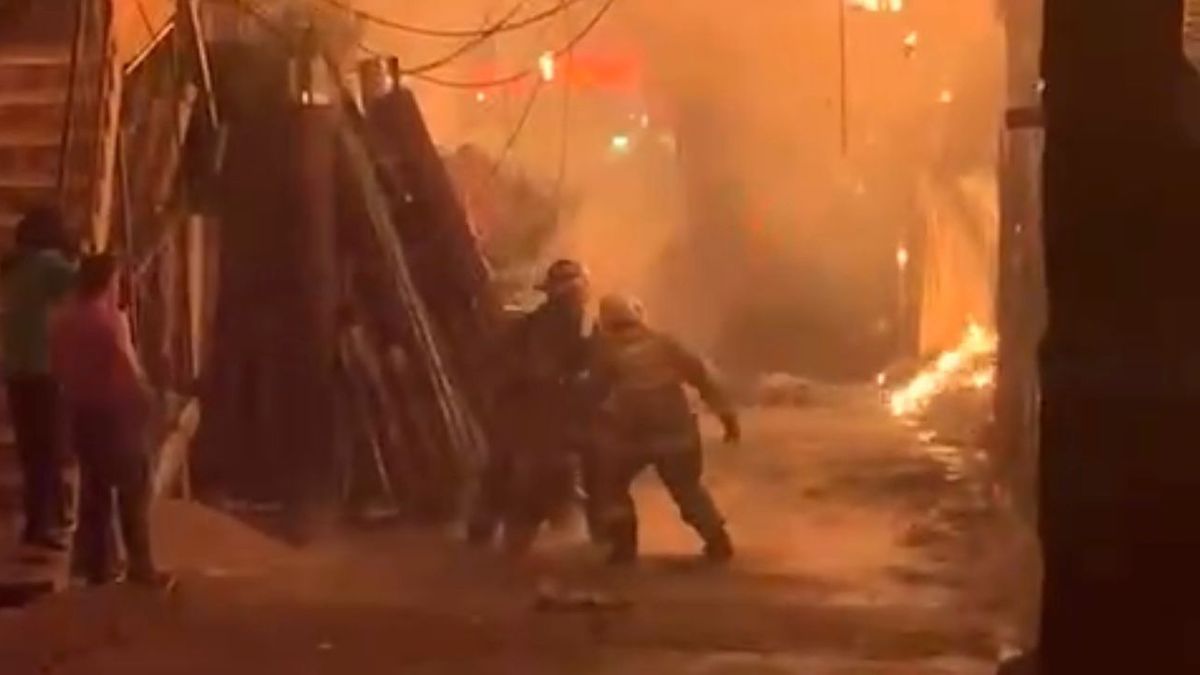 incendio en medellin deja varias casas afectadas