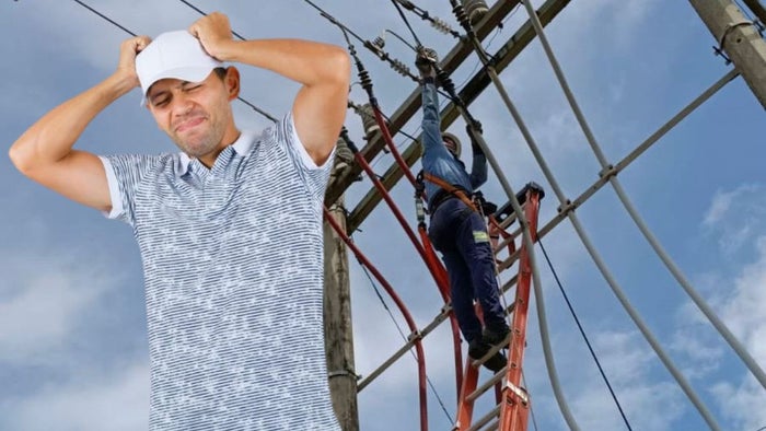 Técnicos de Afinia - hombre molesto