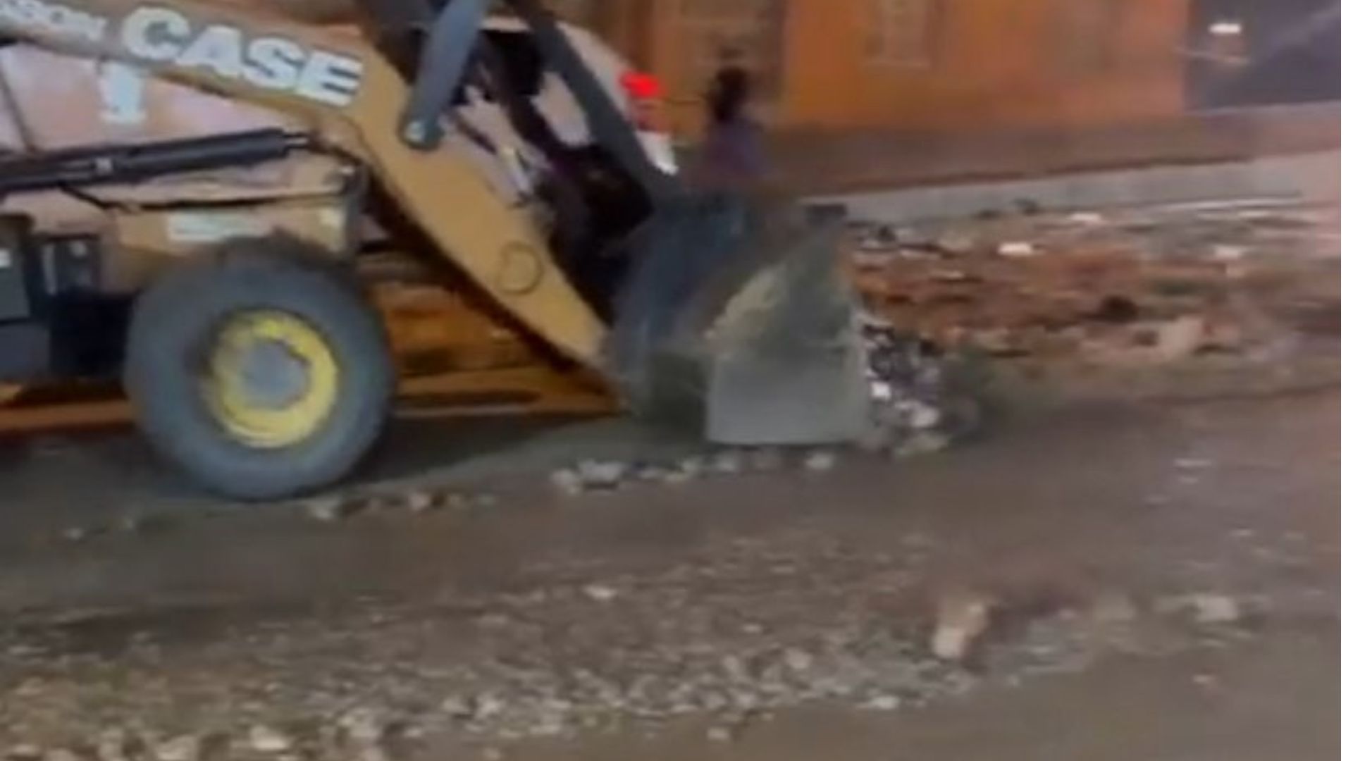 El problema lluvias más fuertes que los tubos