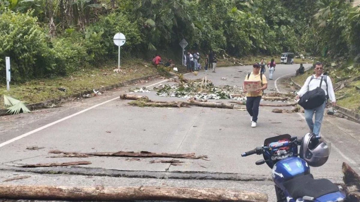 Vía Risaralda - Chocó cerrada por protesta de indígenas