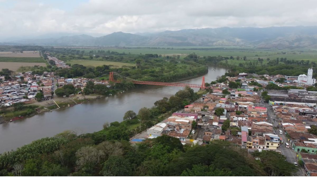 Sobrevuelo La Virginia, Risaralda