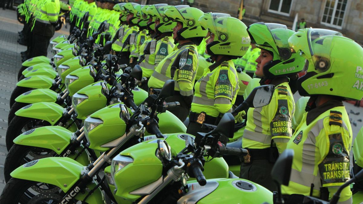 Patrulleros motorizados de la Policía de Bogotá