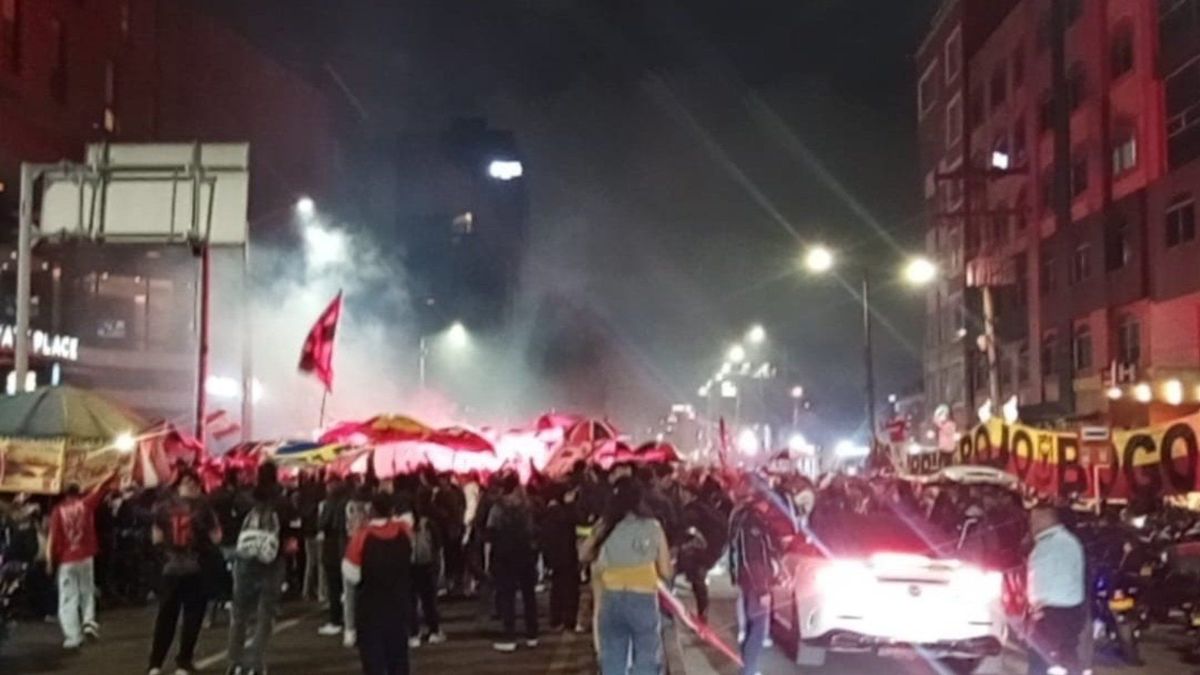 Manifestación de hinchas de Santa Fe