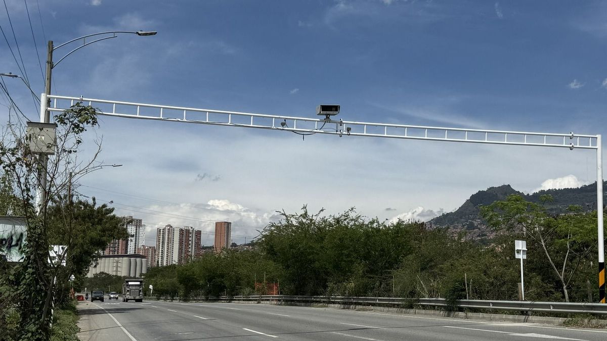 Más cámaras y menos velocidad: Bello endurece controles de tránsito y anuncia nuevos puntos de fotomultas